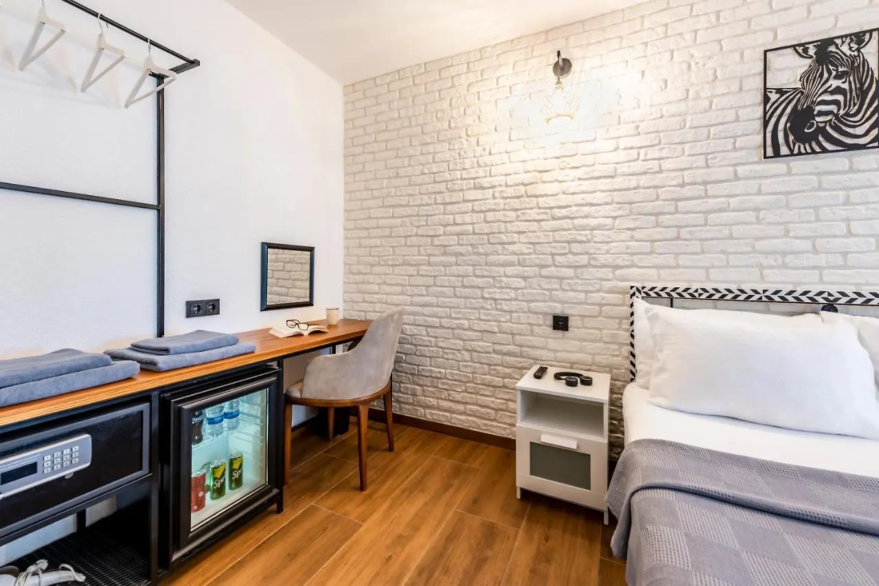 فندق مبيت وإفطار غومْبيت The Poyz Hotel Bodrum